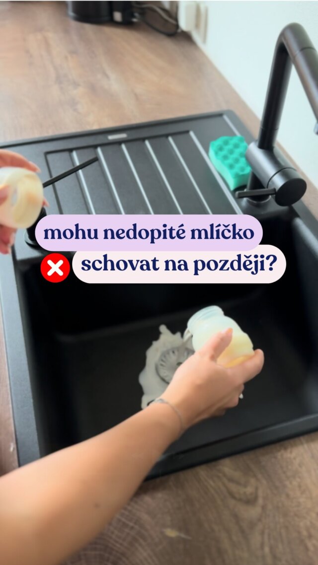 Mohu schovat nedopité mléko na později? 🍼

Doporučuje se, že pokud miminko nedopije lahvičku do 1 hodiny, je potřeba zbytek mléka vylít. Tím zajistíte, že bříško vašeho miminka zůstane v bezpečí před škodlivými bakteriemi. 🦠

Důležité upozornění: Kojení je nejlepší způsob výživy. Kojenecká výživa by měla být používána pouze na doporučení lékaře. Způsob použití a další informace na obalech. Potravina pro zvláštní výživu.